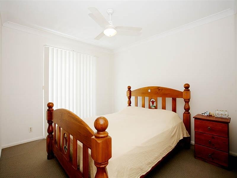 17 Columbus Place, Forest Lake QLD 4078