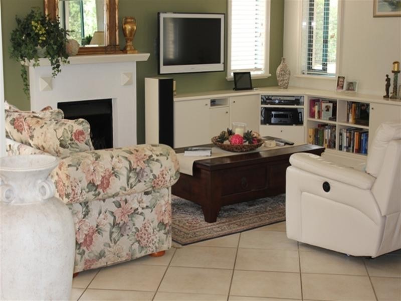 13 Toorak Place, Forest Lake QLD 4078