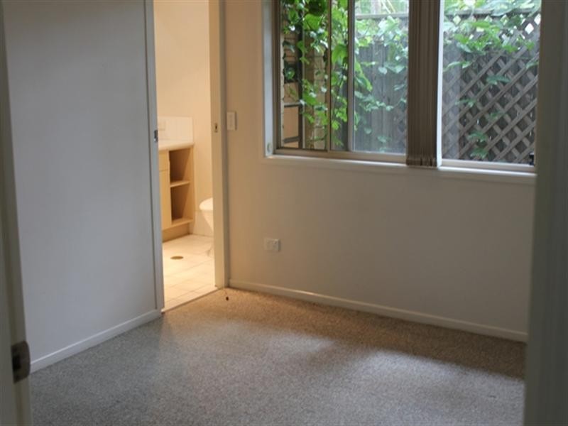 37 Heath Street, Forest Lake QLD 4078