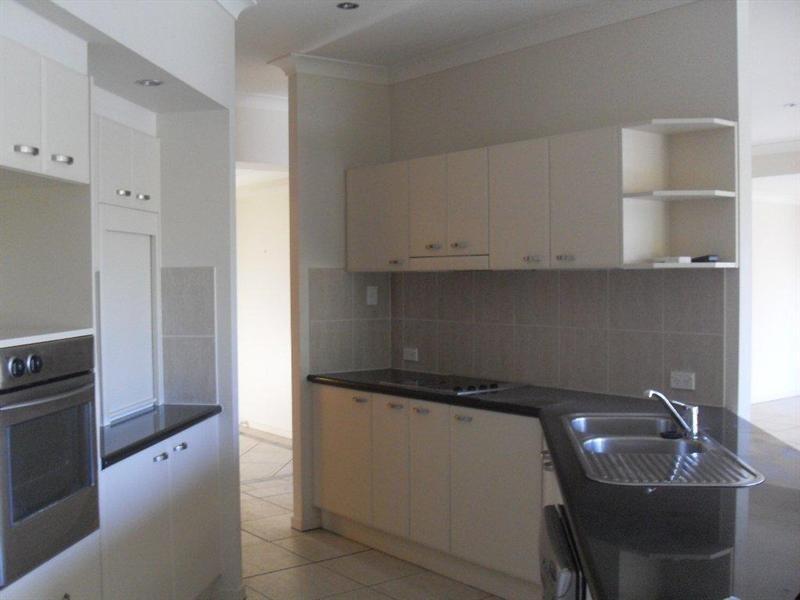 12 Ascot Avenue, Forest Lake QLD 4078