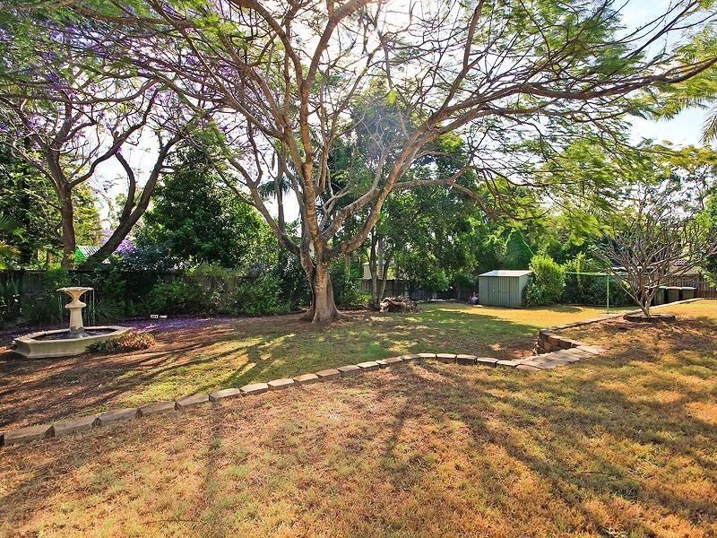 12 Boudin Place, Forest Lake QLD 4078