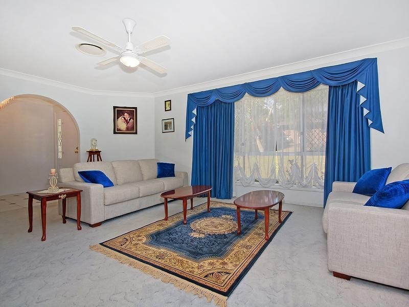 12 Boudin Place, Forest Lake QLD 4078