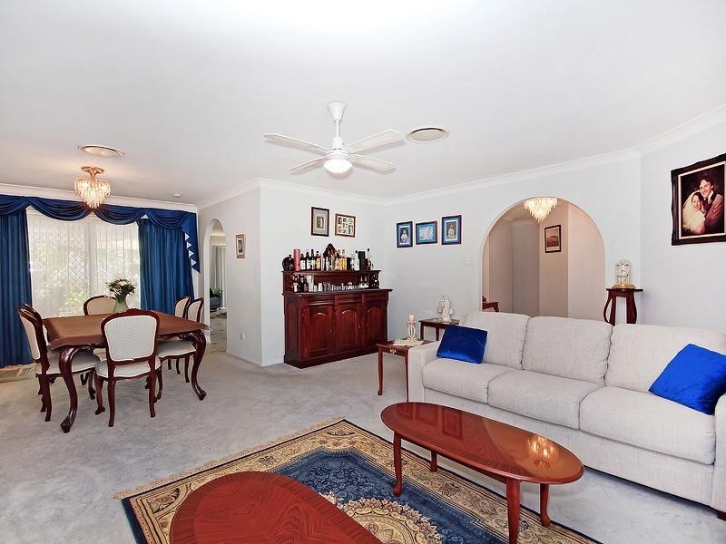 12 Boudin Place, Forest Lake QLD 4078