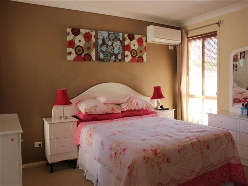 51 Glorious Way, Forest Lake QLD 4078