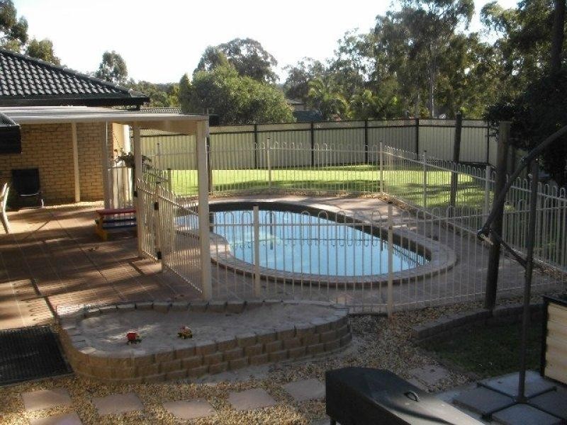 12 Tamborine Place, Forest Lake QLD 4078