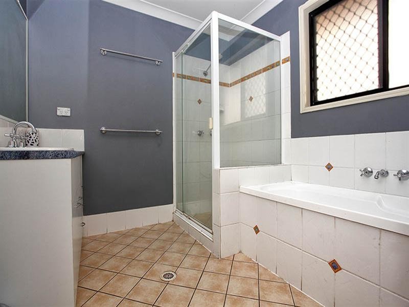 3 Claremont Parade, Forest Lake QLD 4078