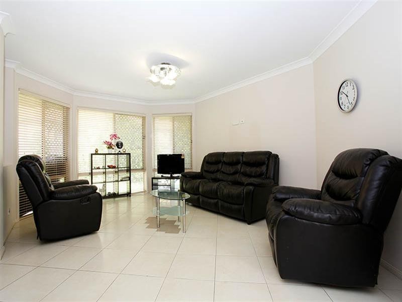 2 Sunny Street, Doolandella QLD 4077