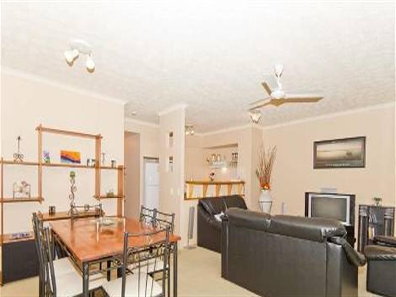 43 2320 Gold Coast Highway, Mermaid Beach QLD 4218