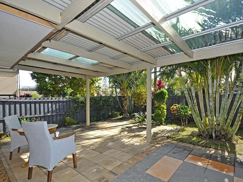 1/6 Guineas Creek Road, Currumbin Waters QLD 4223