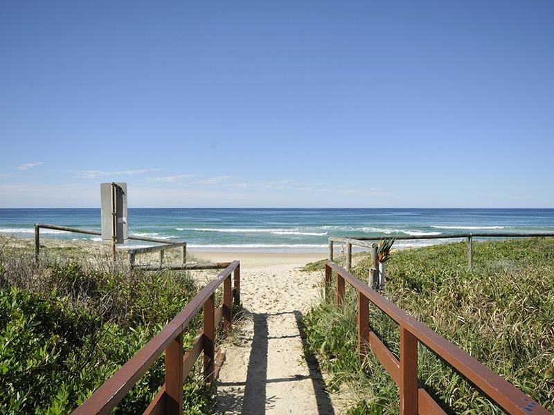 18A/7 Fern Street, Surfers Paradise QLD 4217