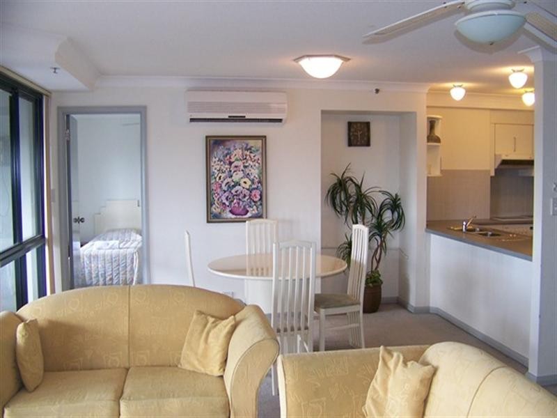 14-2 ‘Victoria Square’, 15 Victoria Avenue, Broadbeach QLD 4218