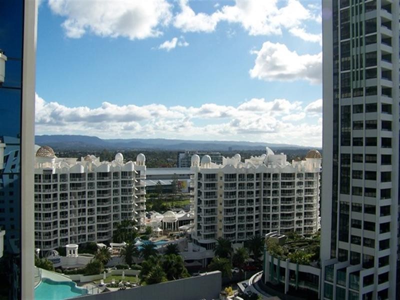 14-2 ‘Victoria Square’, 15 Victoria Avenue, Broadbeach QLD 4218