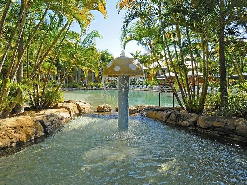 43/2320 Gold Coast Highway, Mermaid Beach QLD 4218