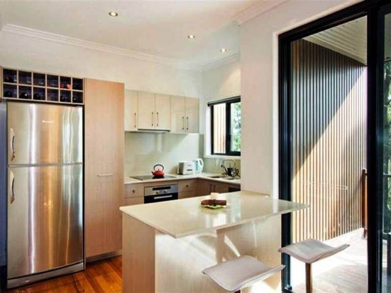 8 Sanctuary Crest Drive, Currumbin QLD 4223