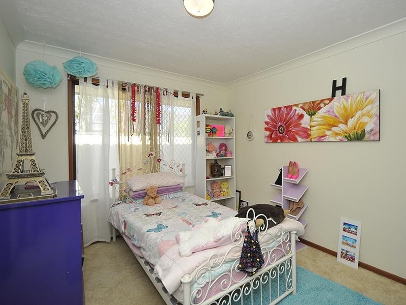 6 Pinon Close, Elanora QLD 4221