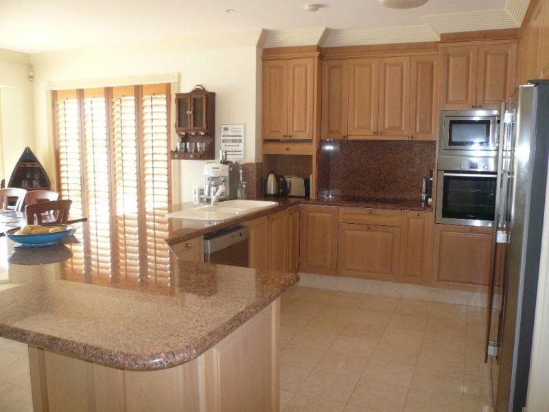 26/40 Cotlew Street East, Southport QLD 4215