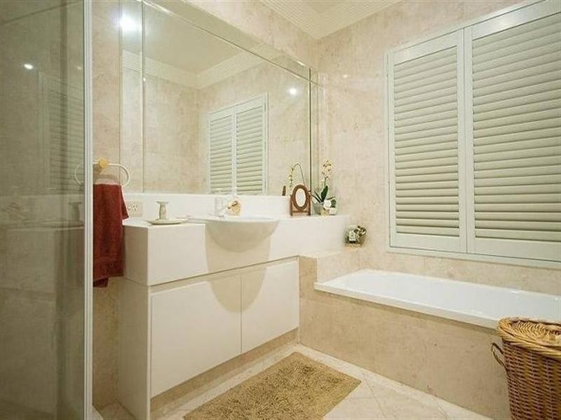 26/40 Cotlew Street East, Southport QLD 4215