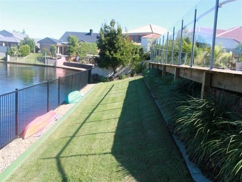 26/40 Cotlew Street East, Southport QLD 4215