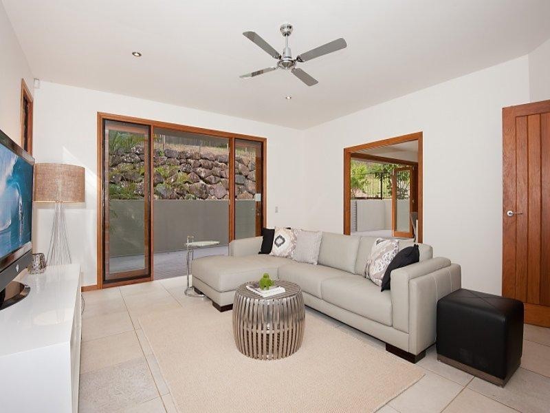 2 Duringan Street, Currumbin QLD 4223