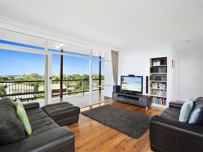 14 Cherub Street, Tugun QLD 4224