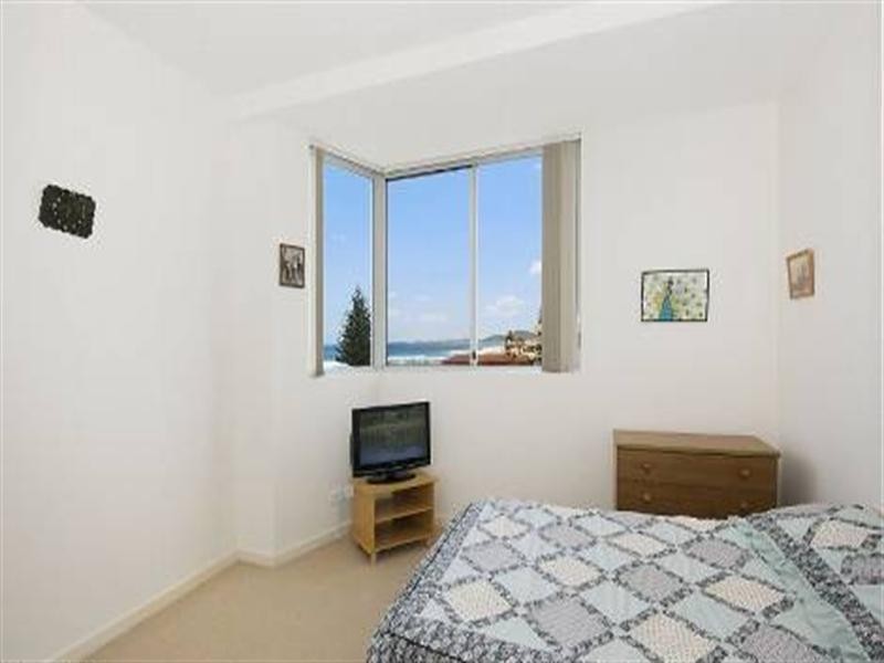 5/3 Twenty Seventh Avenue, Palm Beach QLD 4221