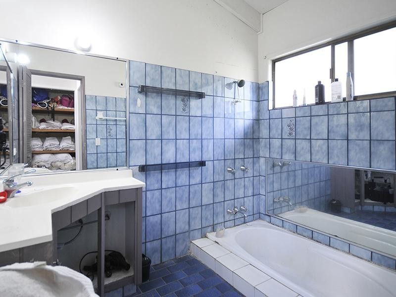 12 Alinjarra Drive, Tugun QLD 4224