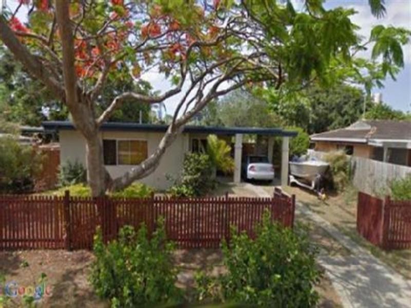 20 Boongala, Broadbeach Waters QLD 4218