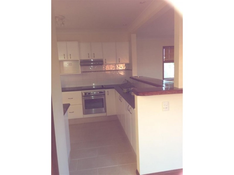 20 Boongala, Broadbeach Waters QLD 4218