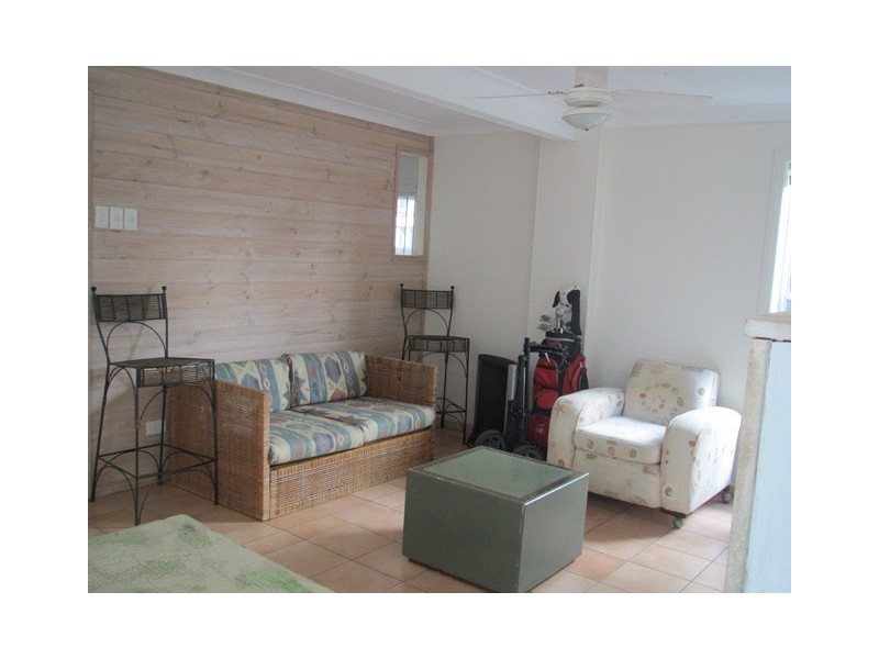 71 Petrel Avenue, Mermaid Beach QLD 4218