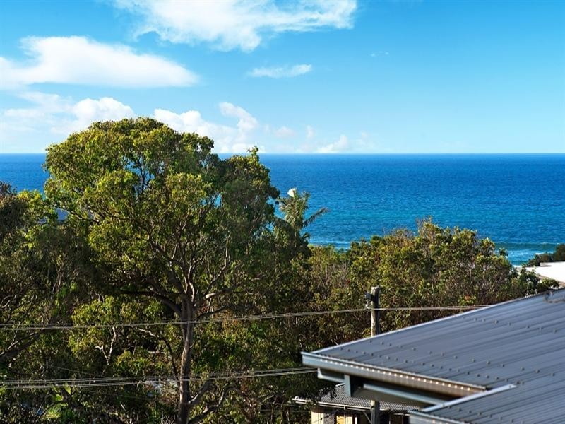 4/5 Hillcrest Avenue, Tugun QLD 4224