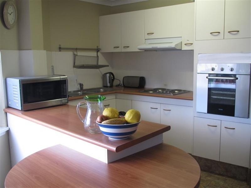 1/98 Seagull Avenue, Mermaid Beach QLD 4218