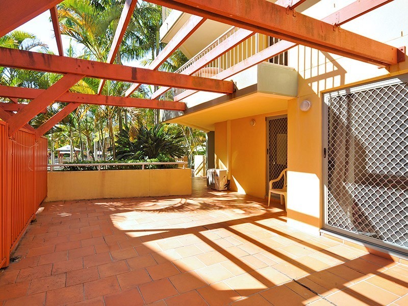 Unit 20 and 52 ‘Diamond Sands’ 2320 Gold Coast Highway, Mermaid Beach QLD 4218