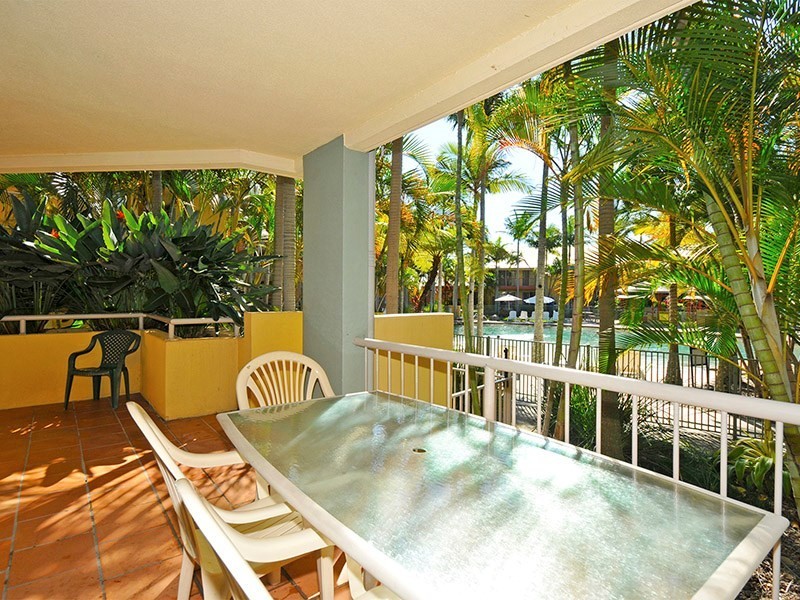 Unit 20 and 52 ‘Diamond Sands’ 2320 Gold Coast Highway, Mermaid Beach QLD 4218