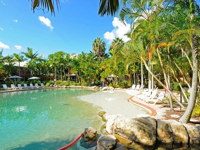 Unit 20 and 52 ‘Diamond Sands’ 2320 Gold Coast Highway, Mermaid Beach QLD 4218