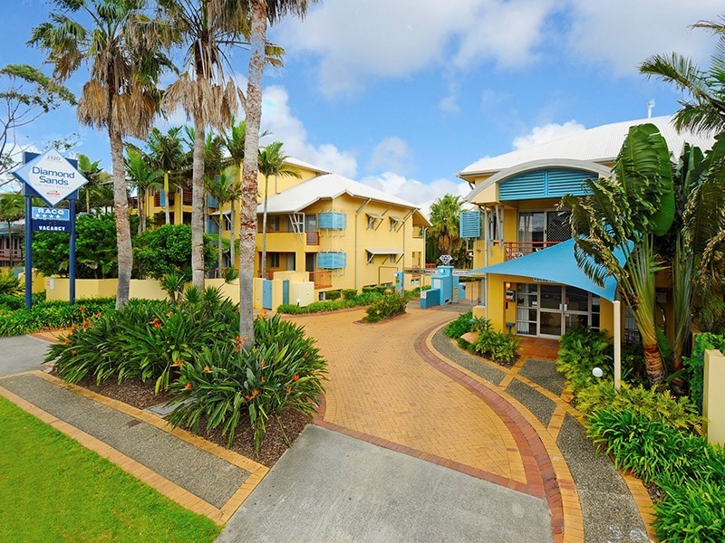 Unit 20 and 52 ‘Diamond Sands’ 2320 Gold Coast Highway, Mermaid Beach QLD 4218