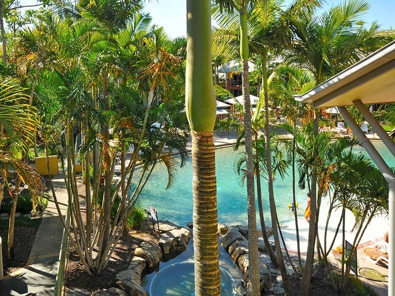 Unit 20 and 52 ‘Diamond Sands’ 2320 Gold Coast Highway, Mermaid Beach QLD 4218