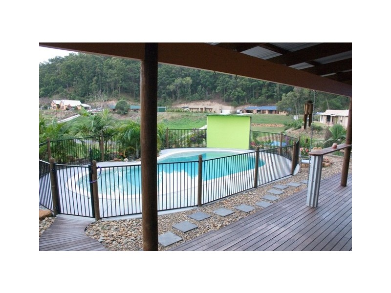 123 Valley Drive, Tallebudgera QLD 4228