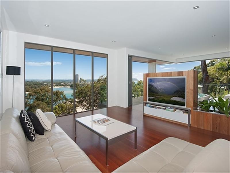 12 Duringan Street, Currumbin QLD 4223