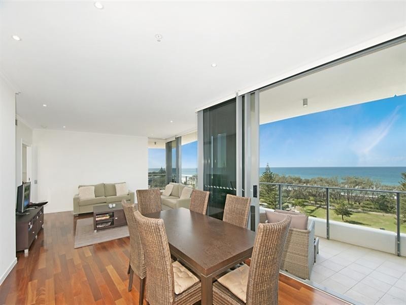 Apt 16 ‘Verve’ 173 Old Burleigh Road, Broadbeach QLD 4218