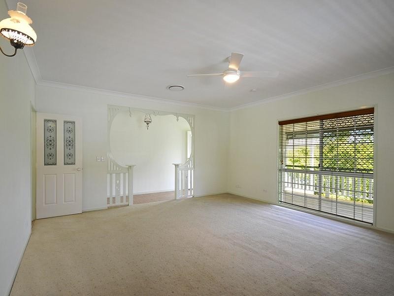 4 Isabella Court, Tallebudgera QLD 4228