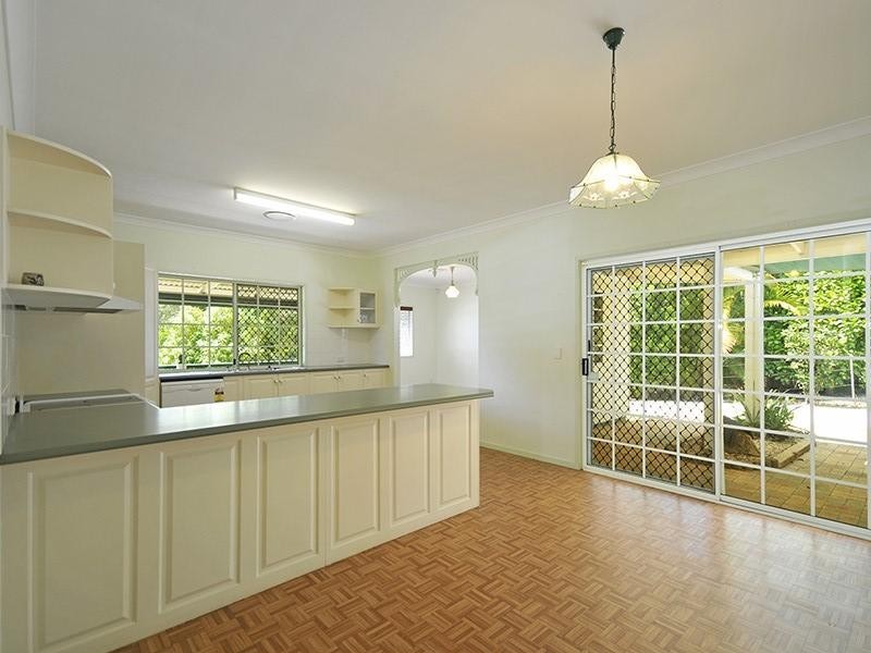 4 Isabella Court, Tallebudgera QLD 4228