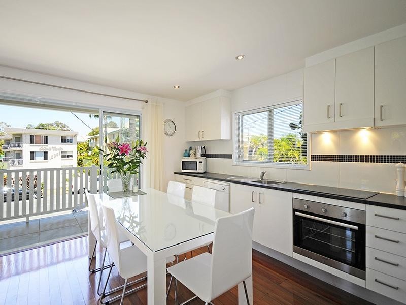 Apartment 3 ‘San Marco’, 23 Monaco Street, Surfers Paradise QLD 4217