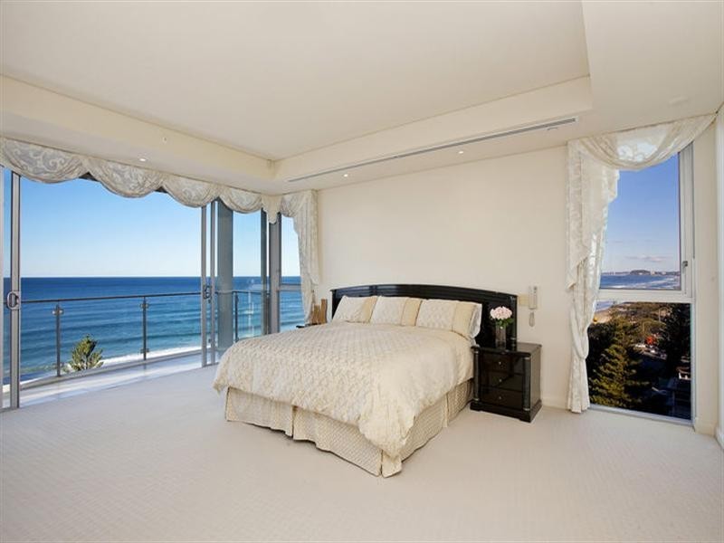APT 14 ‘Vogue’, 5 Broadbeach Boulevard, Broadbeach QLD 4218