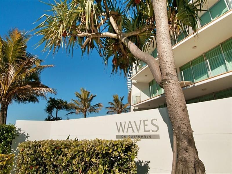 302 ” Waves on Currumbin ” 2 Tomewin Street, Currumbin QLD 4223