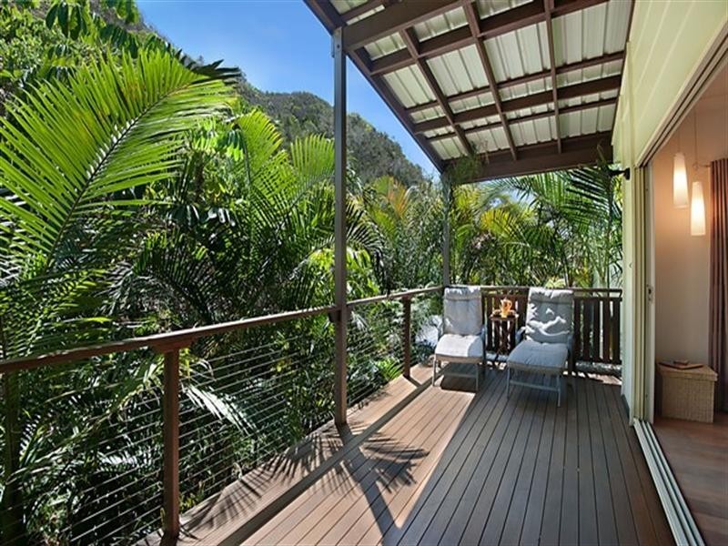 36 Nagel Avenue, Miami QLD 4220