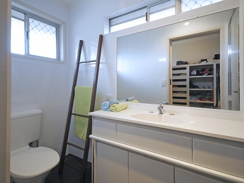 14 Tingira Street, Palm Beach QLD 4221