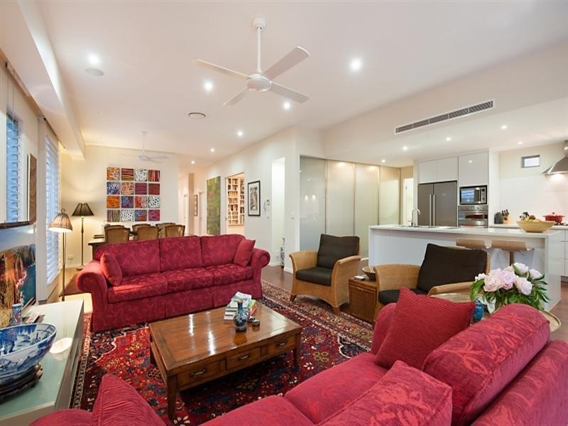 49 Lakelands Drive, Merrimac QLD 4226