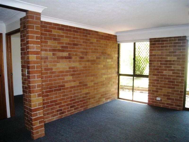 2/28 Duet Drive, Mermaid Waters QLD 4218