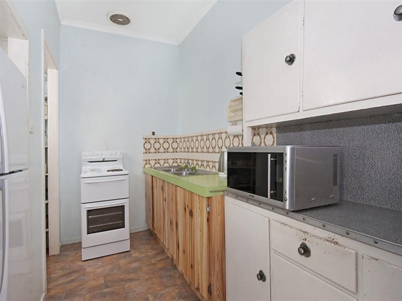 64 Pacific Parade, Bilinga QLD 4225