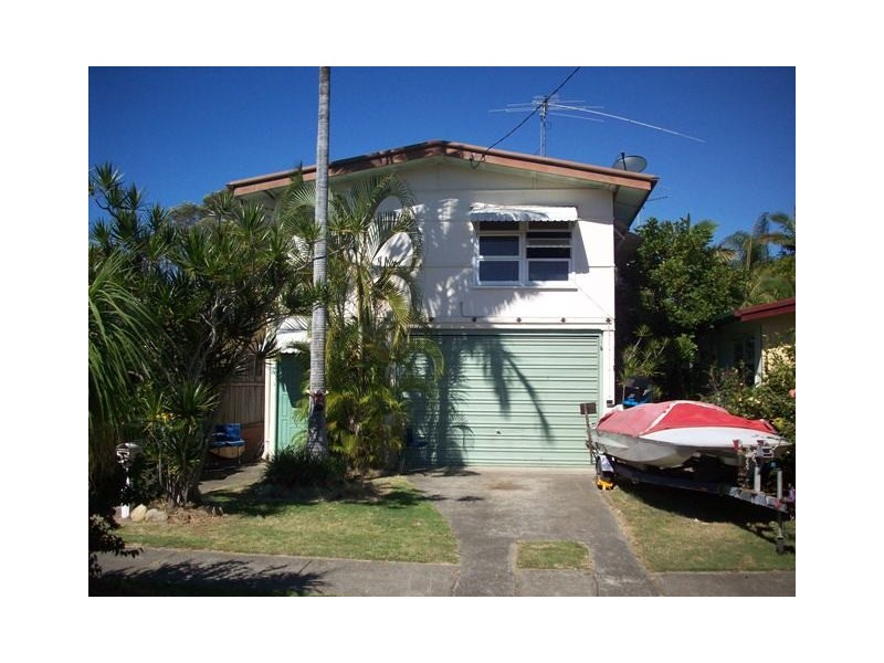 22 Sportsman Avenue, Mermaid Beach QLD 4218